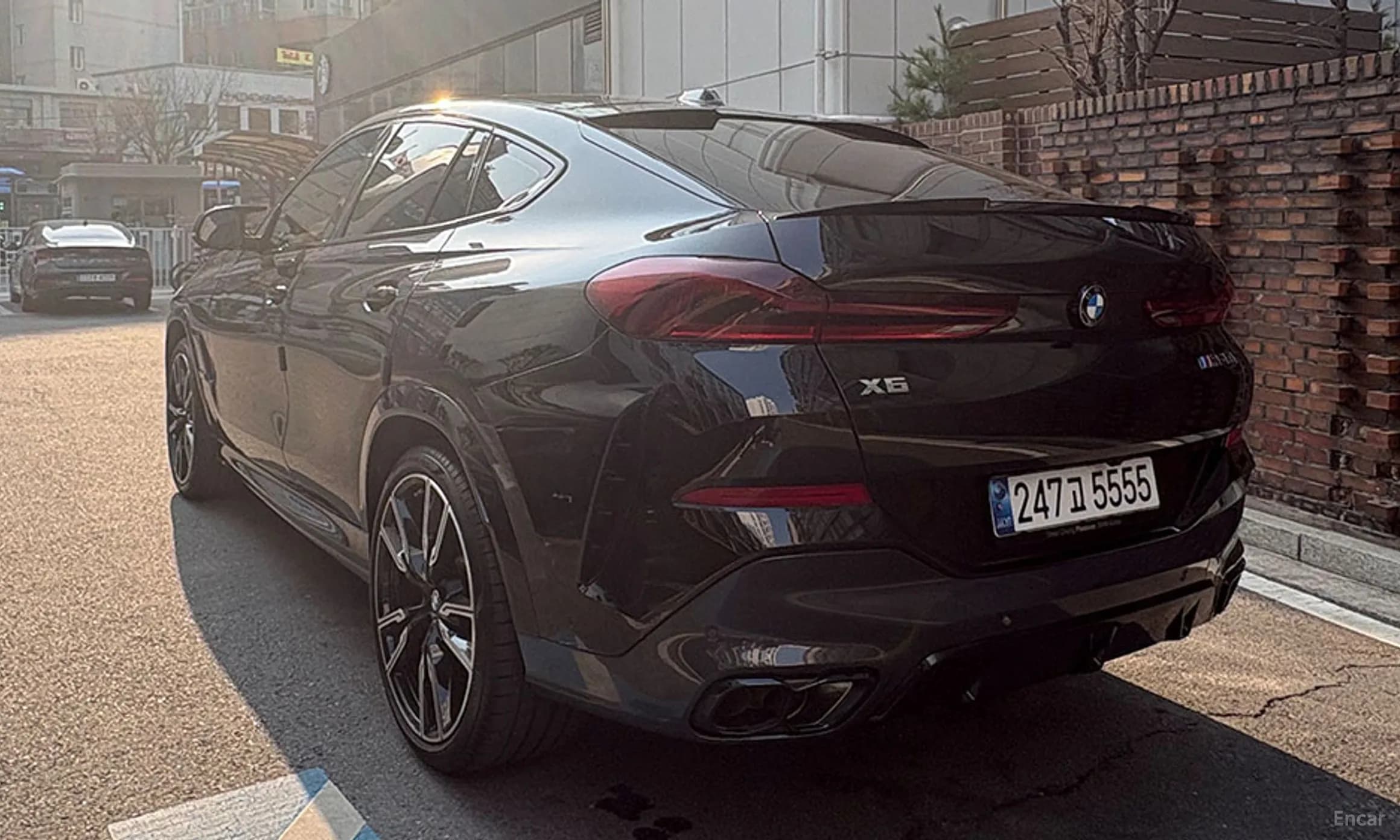 X6 (G06)
