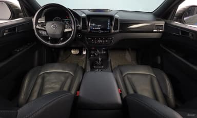 Rexton Sports Khan