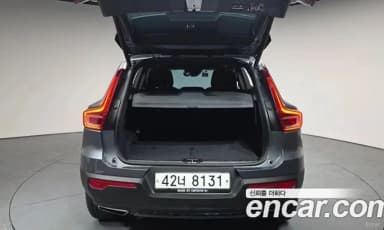 XC40
