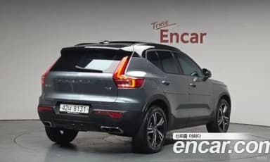 XC40