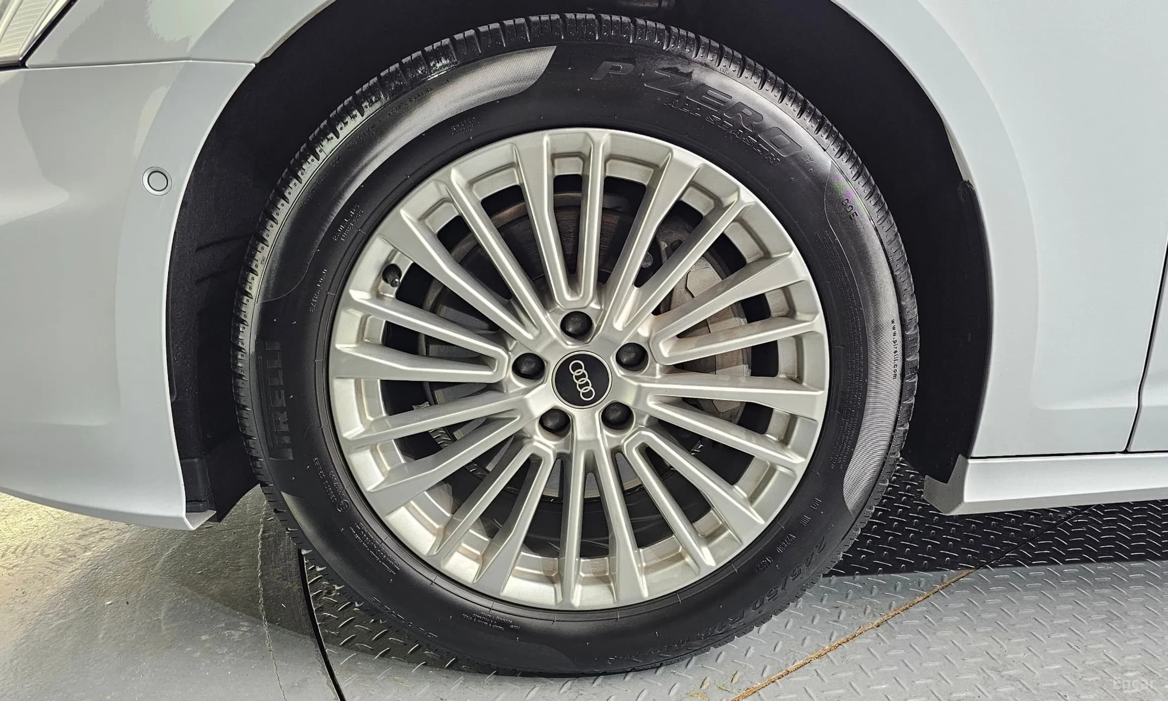 A6 (C8)