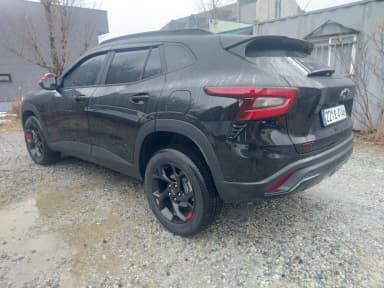 Trax Crossover
