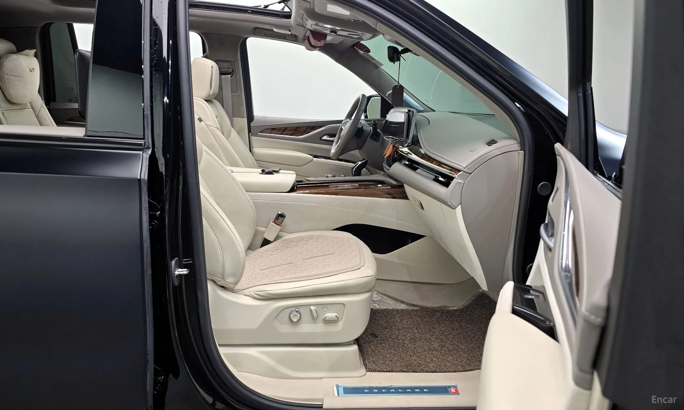 Escalade 5th Generation