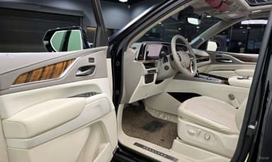 Escalade 5th Generation