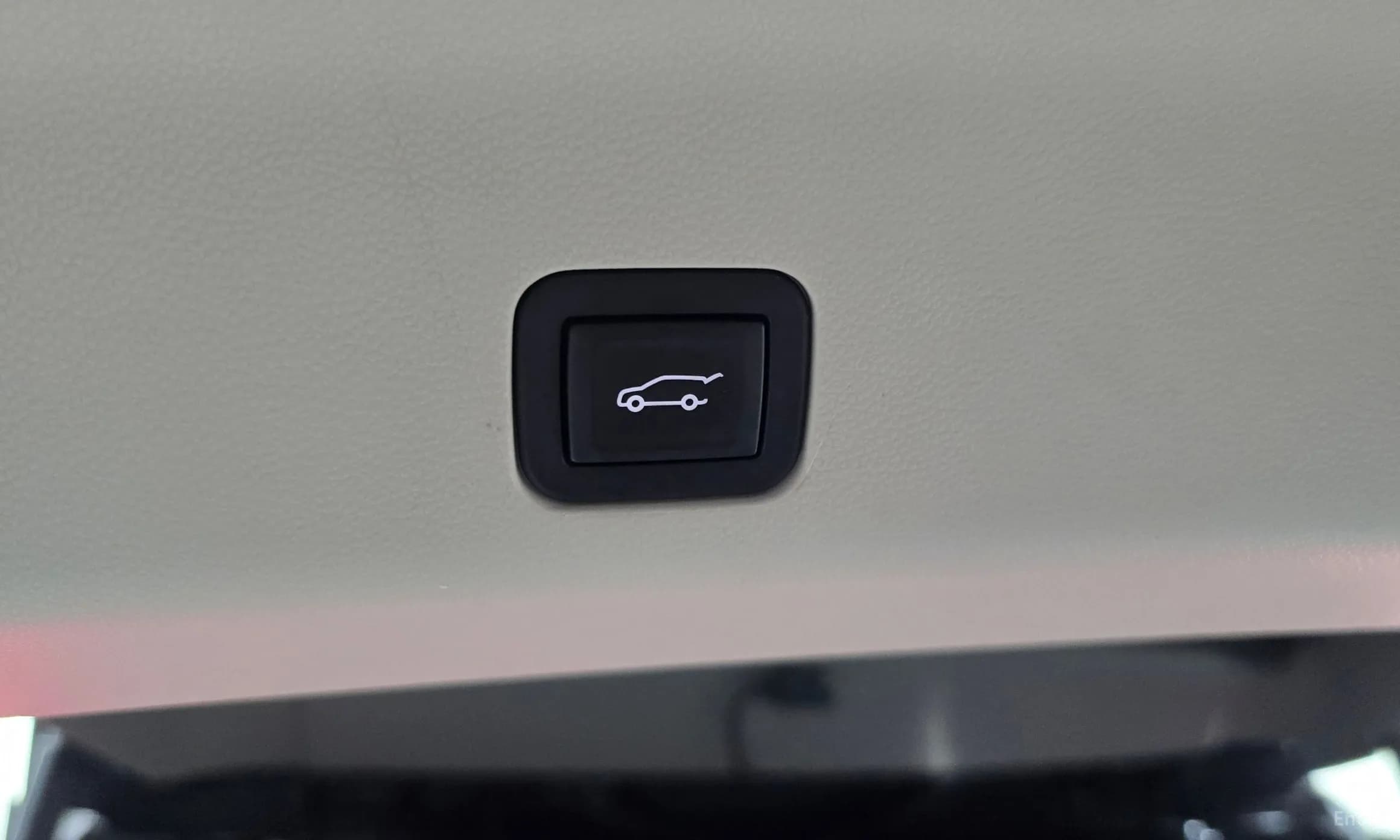 Escalade 5th Generation