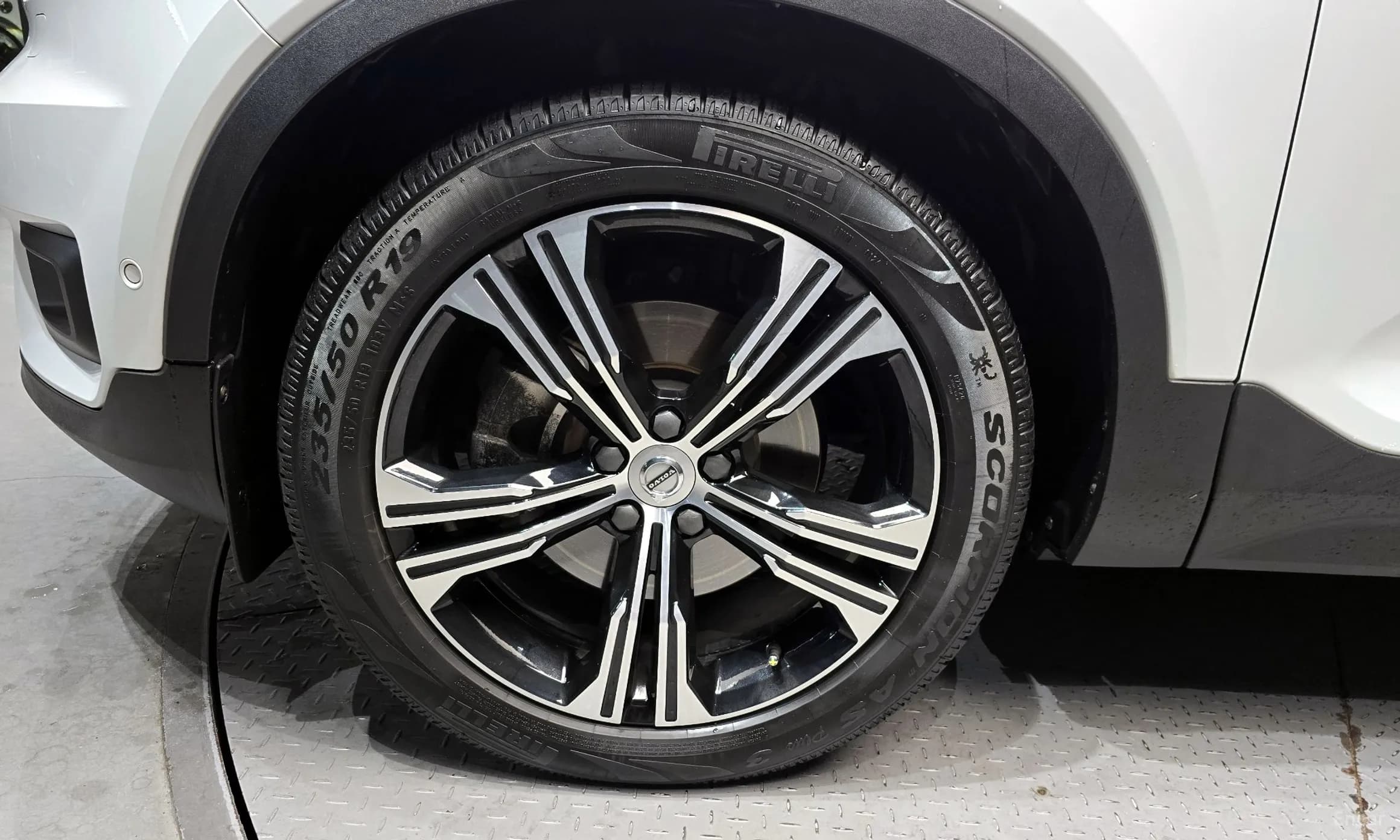 XC40