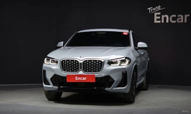 X4 (G02)