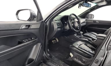 Rexton Sports Khan