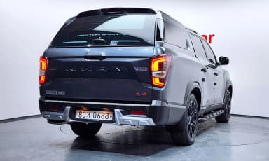 Rexton Sports Khan