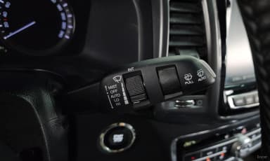 Rexton Sports Khan