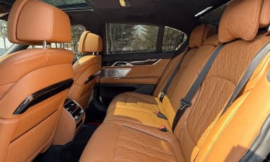 7 Series (G11)