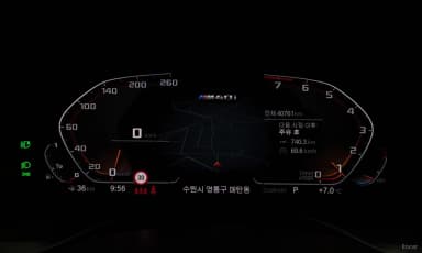 X3 (G01)