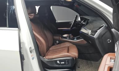 X5 (G05)