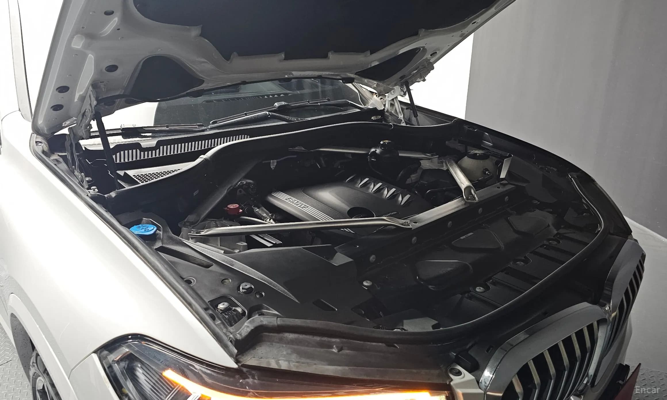 X5 (G05)