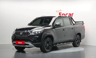 Rexton Sports Khan