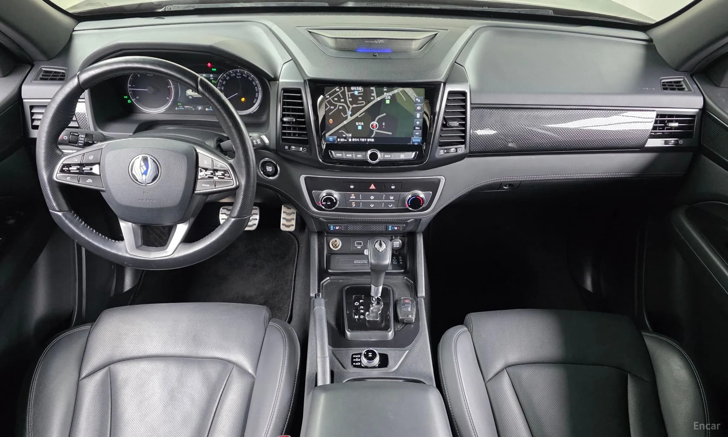 Rexton Sports Khan