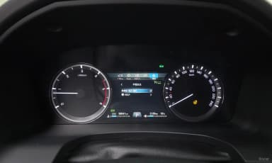 Rexton Sports Khan