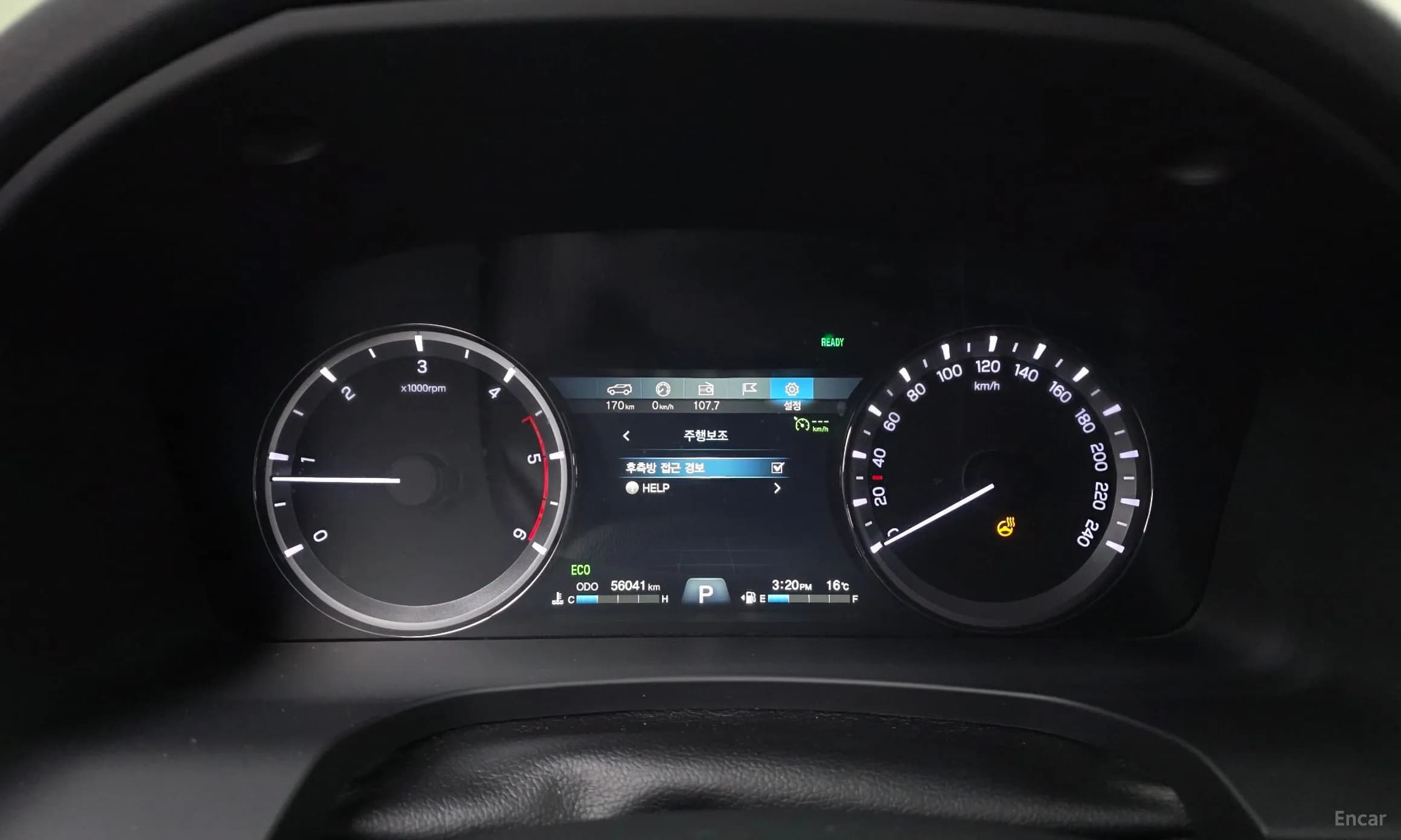 Rexton Sports Khan