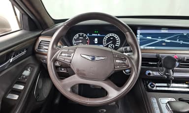 G90