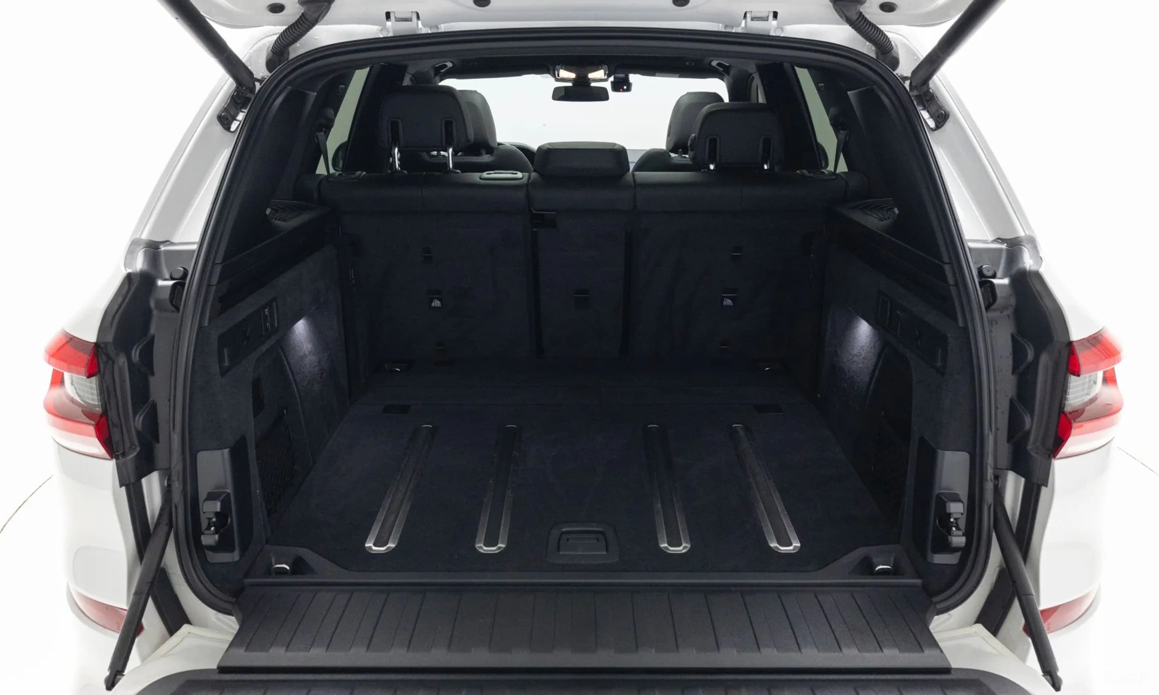 X5 (G05)