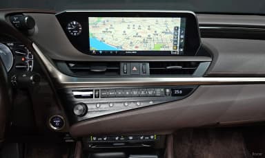 ES300h 7th Generation