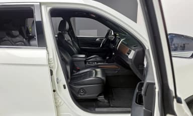 G4 Rexton