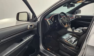 Grand Cherokee