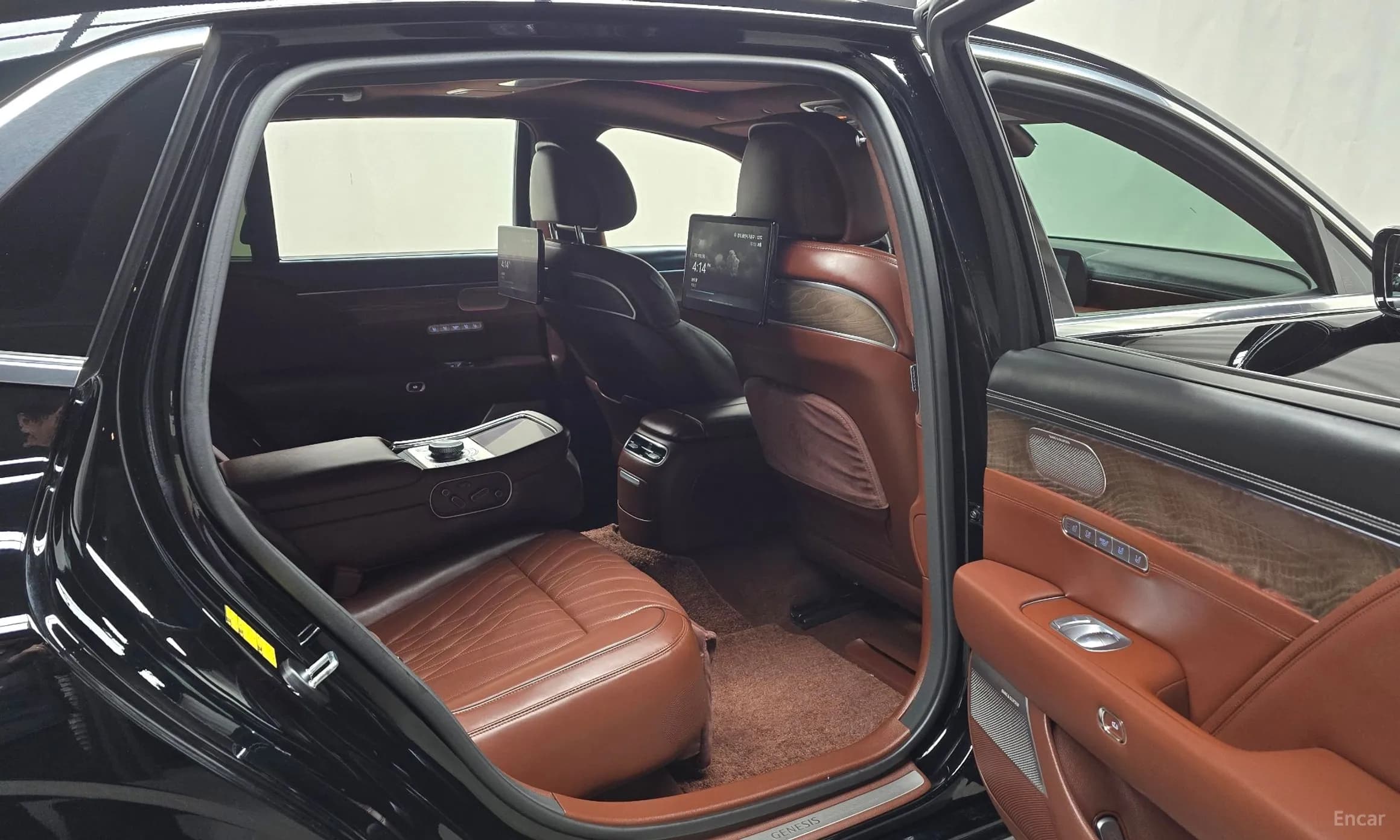 G90 (RS4)