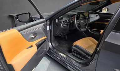 ES300h 7th Generation