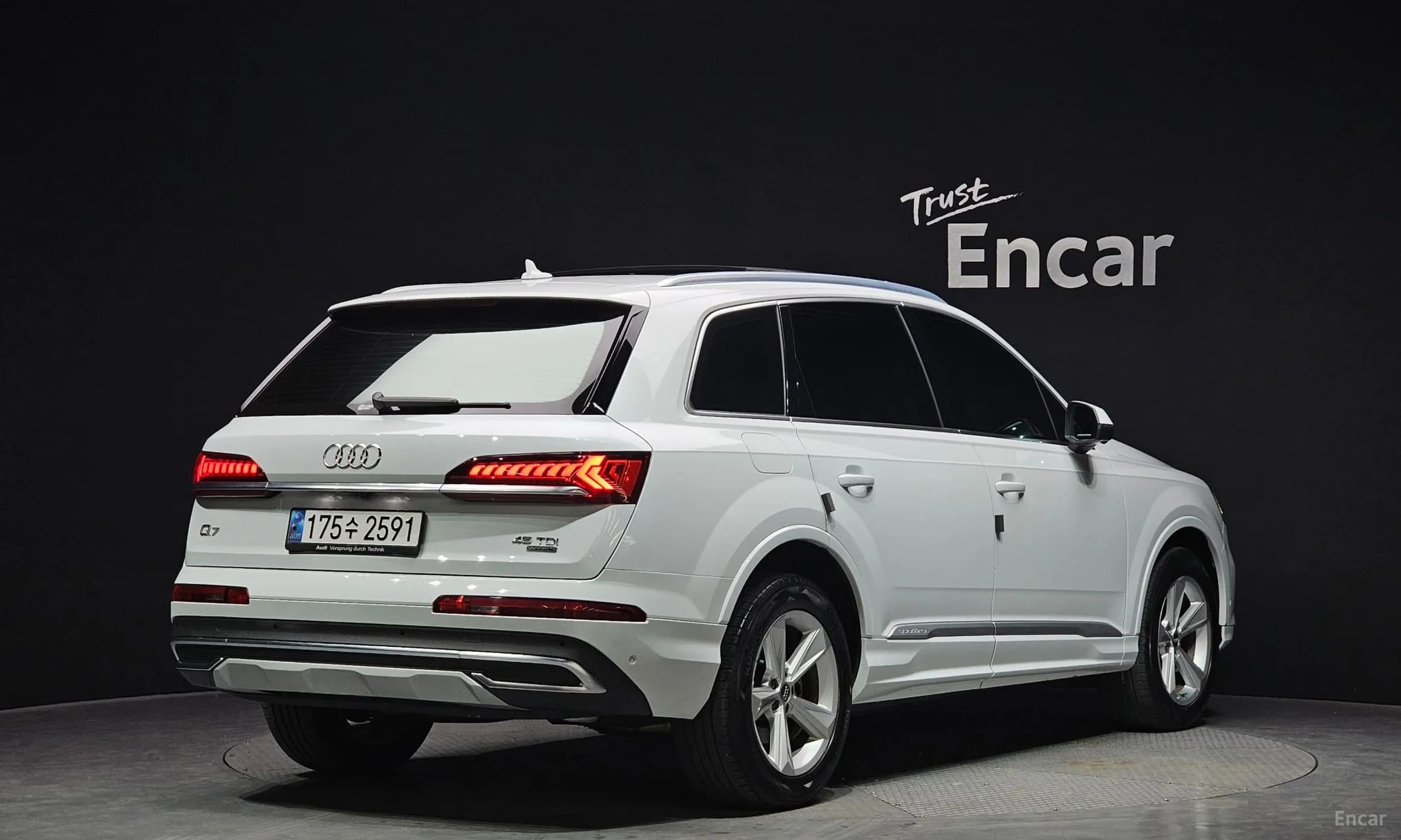 Q7 (4M)