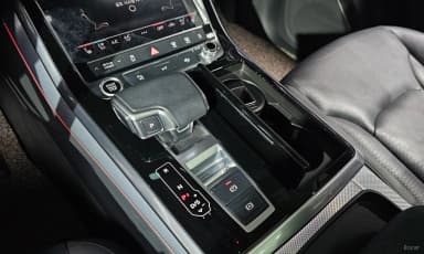 Q7 (4M)