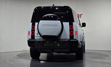 Defender (L663)