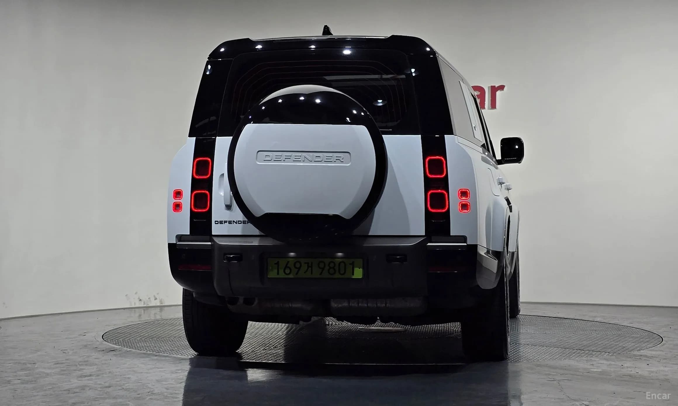 Defender (L663)