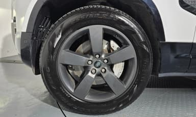 Defender (L663)