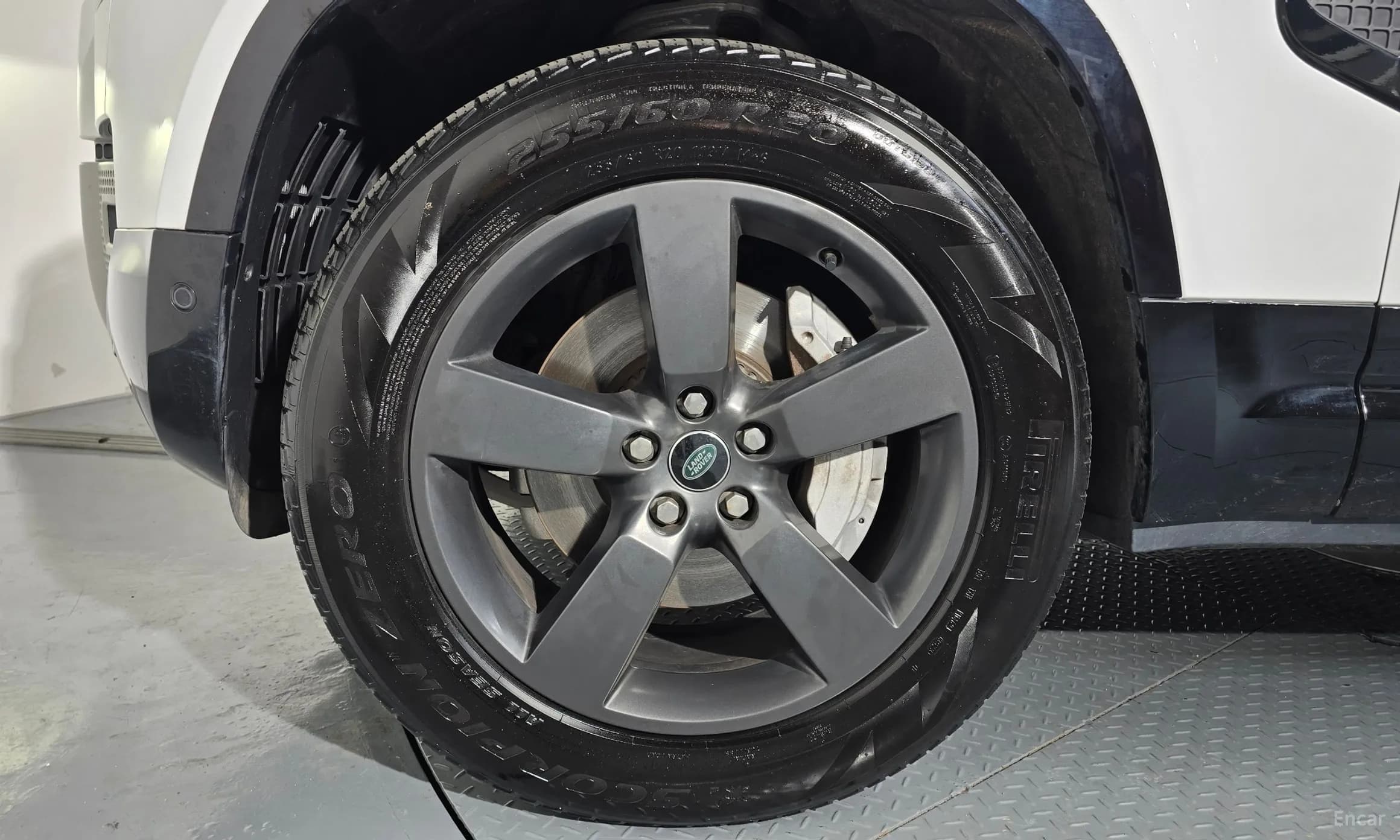 Defender (L663)