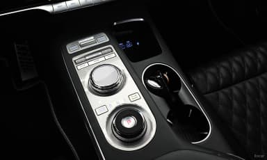 GV70