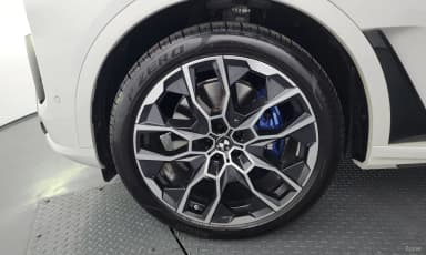 X7 (G07)