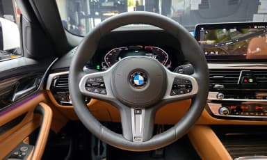 5 Series (G30)