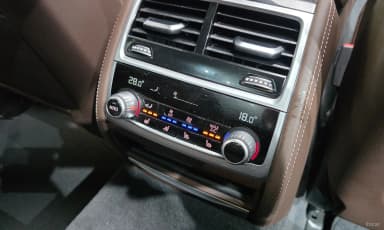 7 Series (G11)