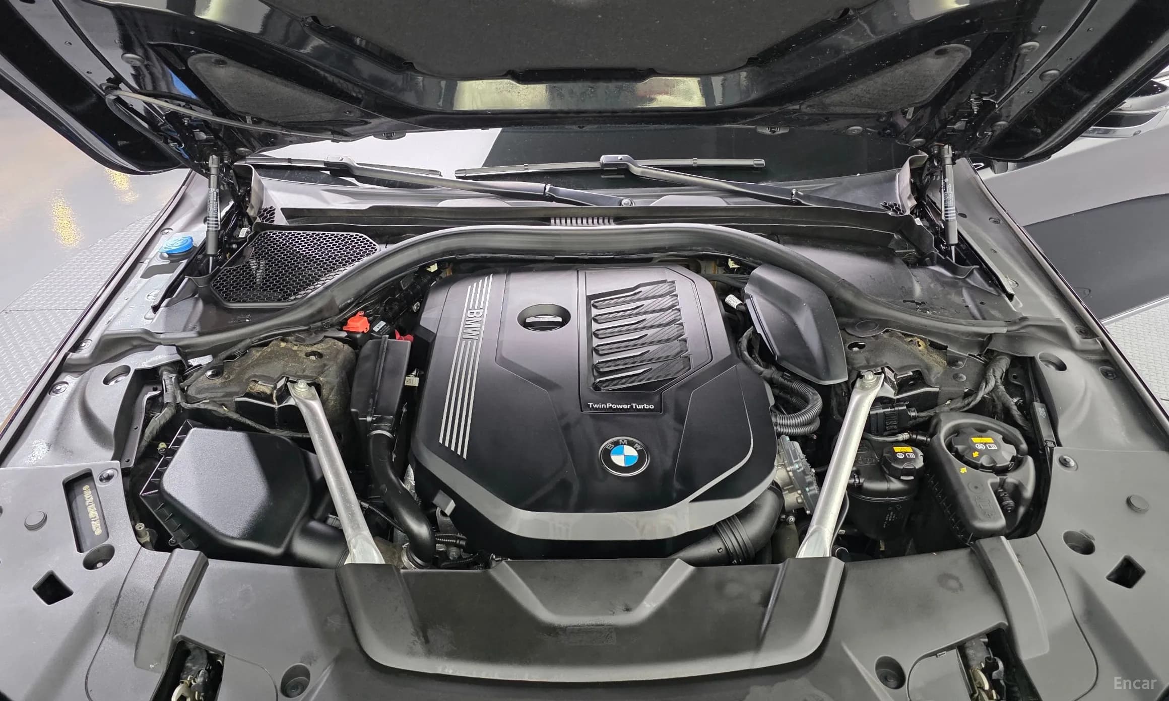 7 Series (G11)