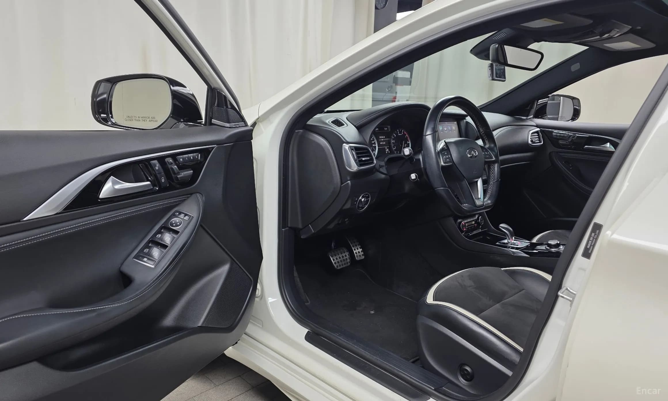 Q30