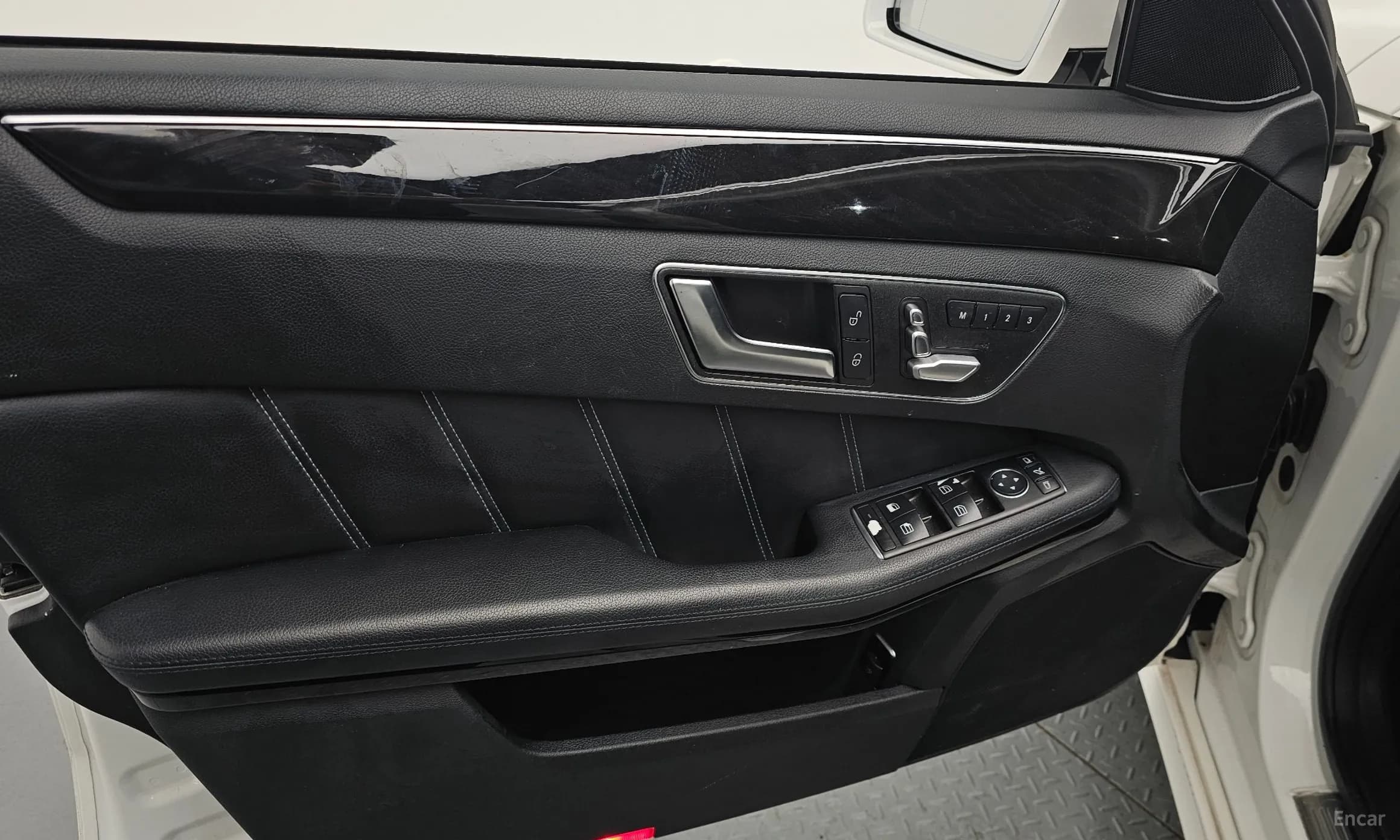 E-Class W212
