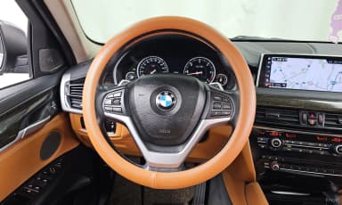 X6 (F16)