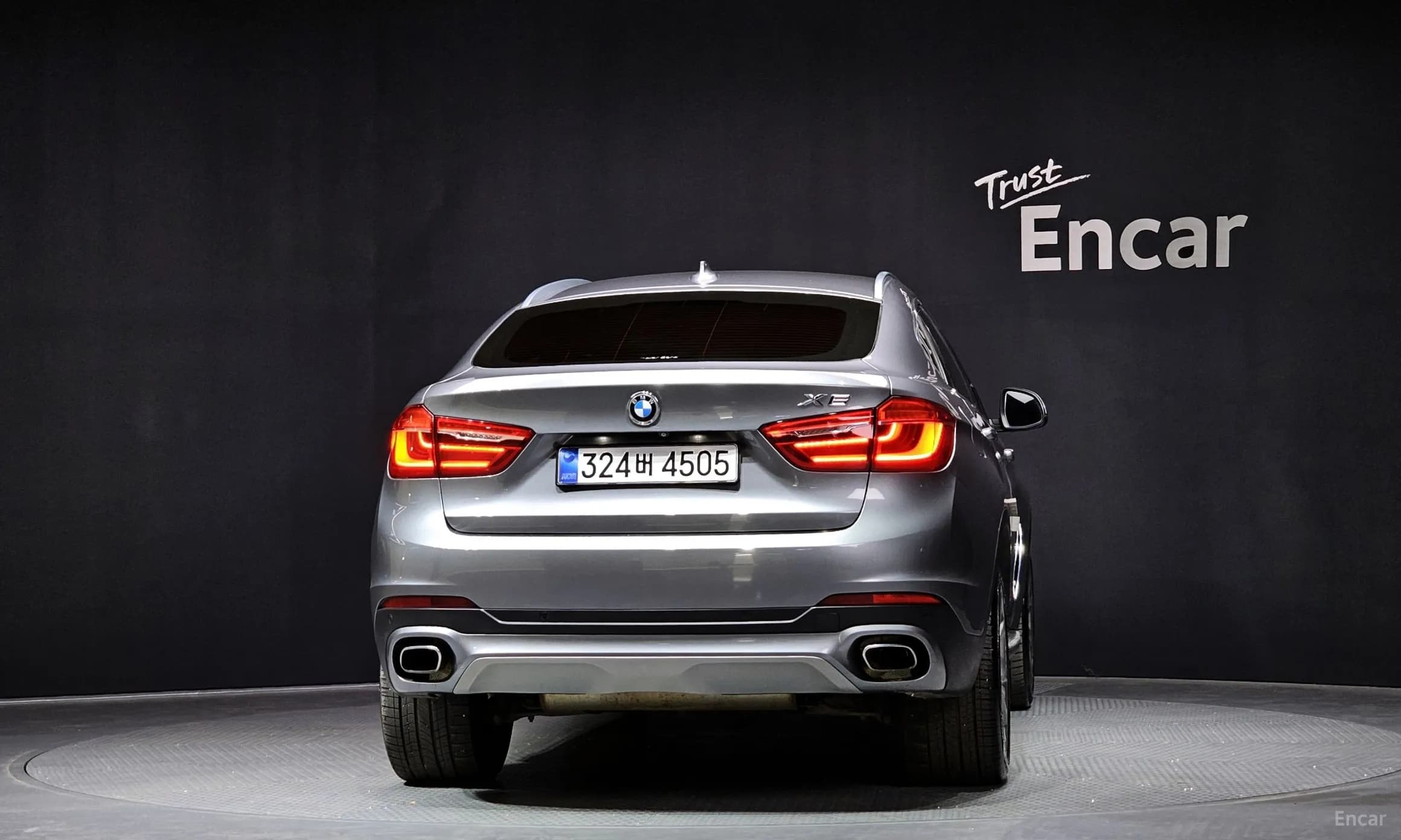 X6 (F16)