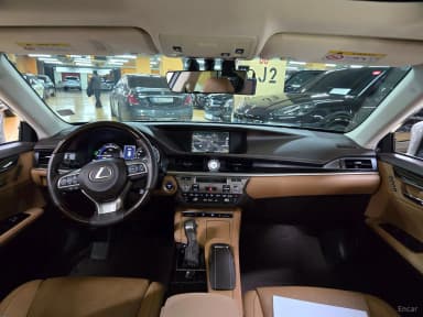 New ES300h