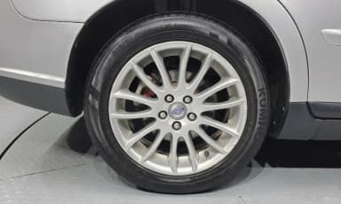 S40