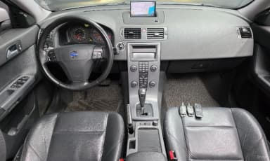 S40