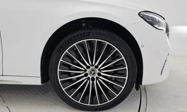 E-Class W214