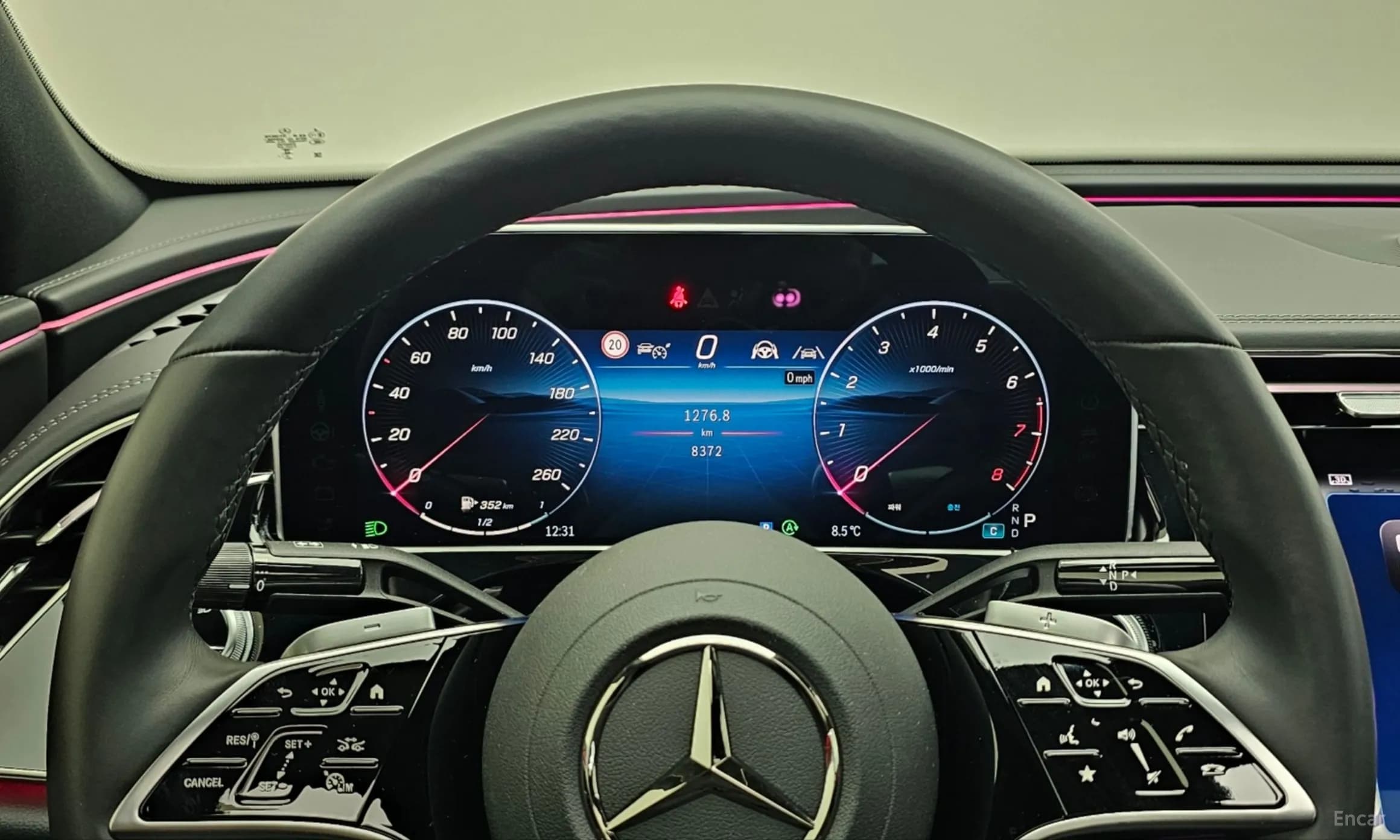 E-Class W214