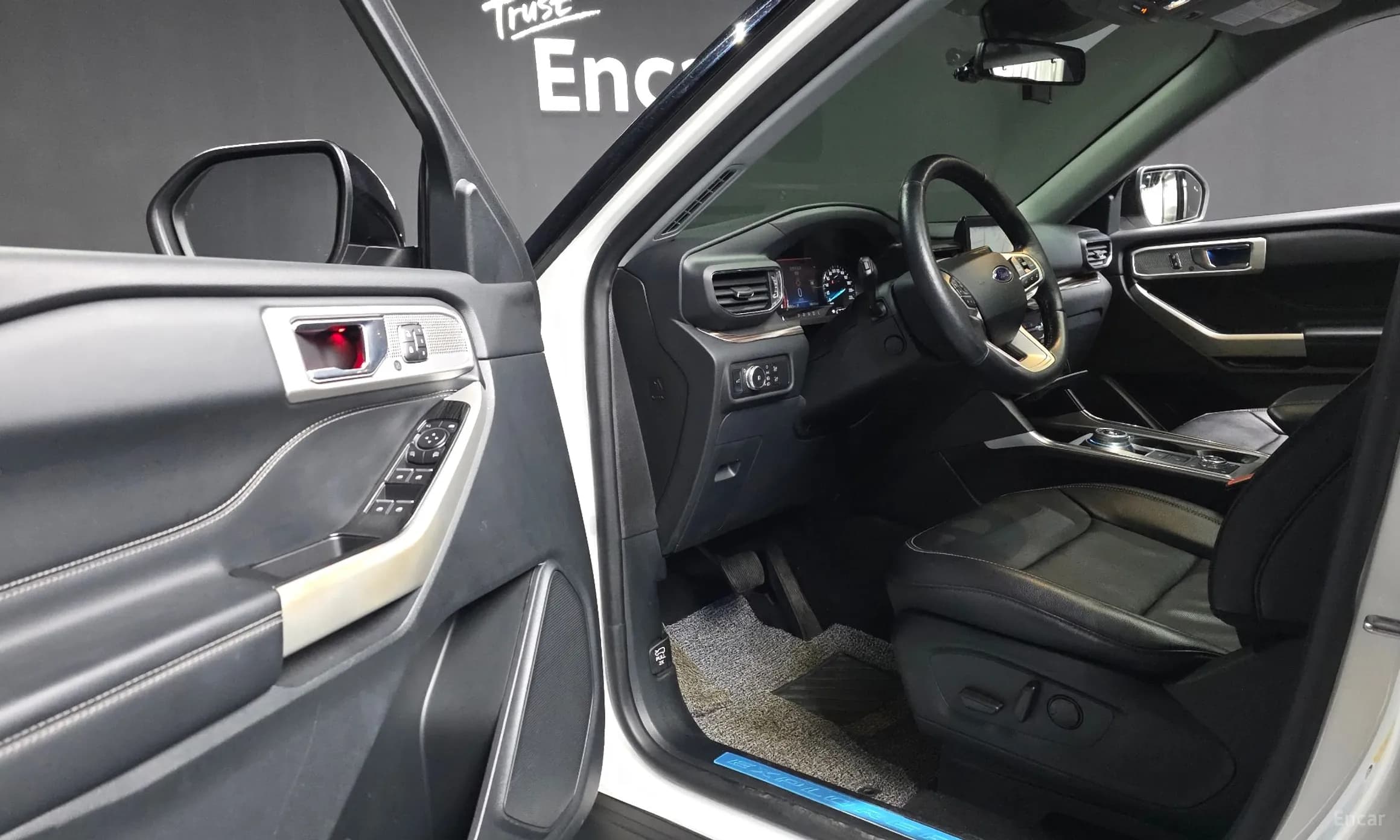 Explorer 6th Generation